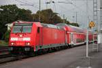 146 238-1 bei der Ausfahrt in Müllheim (Baden) mit einem RE (Offenburg - Basel Bad Bf) außerplanmäßig von Gleis 5.