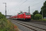 Einfahrt am 10.06.2015 von 146 201 mit einem RE (Offenburg - Basel SBB) in den Bahnhof von Müllheim (Baden).