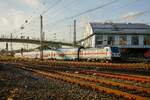 DB 147 559 schiebt IC2 in Wuppertal, November 2021.