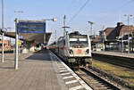 DB 147552 fährt mit dem IC 2 nach Stuttgart am 8.3.2026 um 9.48 Uhr in Koblenz ab.