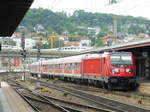 147 002 mit einer RB nach Stuttgart Hbf, am 08.07.18 bei der ausfahrt in Ulm Hbf