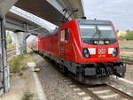 DB 147 010-3 als Schublok für den RB 14 von Berlin Flughafen Schönefeld nach Nauen bei der Ausfahrt aus den Bahnhof Ostkreuz am 09.