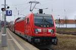 DB 147 018 (ohne Seitenlogo) - Schublok auf Linie Re3 - hier Angermünde am 06.04.2021