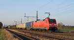 DB Cargo 152 127 mit gemischtem Güterzug in Richtung Osnabrück (Diepholz, 16.03.17).