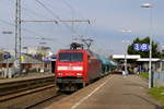 152 001-4 DB kommt mit einem Kalkleerzug aus Hagen(D) nach Marche-les-Dames(B) aus Richtung Mönchengladbach-Hbf, und fährt durch Rheydt-Hbf in Richtung