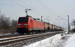 152 096 schleppte am 18.03.18 einen Kesselwagenzug durch Greppin Richtung Dessau.