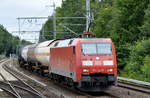 DB Cargo Deutschland AG mit  152 133-5  [NVR-Number: 91 80 6152 133-5 D-DB] und einem gemischten Kesselwagenzug Richtung Karower Kreuz Berlin am 30.08.18 Berlin-Buch.