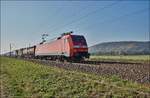 152 046-9 mit einen Containerzug bei Himmelstadt am 10.10.2018 abgelichtet.