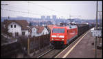 1520161 mit Güterzug Richtung Norden am 26.1.2000 in Kassel.
