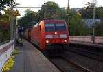 152 085-7 DB kommt aus Richtung Köln,Aachen-Hbf und fährt durch Aachen-Schanz mit einem Containerzug aus Verona(I) nach Antwerpen-Combinant(B) und fährt in Richtung Aachen-West. Aufgenommen vom Bahnsteig von Aachen-Schanz. 
Am Abend vom 19.9.2019.