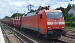 DB Cargo AG [D] mit  152 067-5  [NVR-Nummer: 91 80 6152 067-5 D-DB] und den nun endlich regulär täglichen Relationen zwischen Hamburg und Eisenhüttenstadt mit den neuen angemieteten