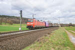 152 079-0 ist am 22.03.2023 bei Kerzell mit einem Stahlzug Richtung Südrn unterwegs.