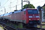 DB Cargo AG, Mainz mit ihrer  152 107-9  [NVR-Nummer: 91 80 6152 107-9 D-DB] und einem Ganzzug Druckgaskesselwagen am 14.05.24 Höhe Bahnhof Magdeburg-Neustadt.
