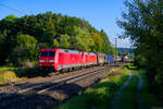 152 166 DB Cargo und 152 359 DB Cargo mit einem gemischten Güterzug bei Postbauer-Heng Richtung Nürnberg, 08.09.2021