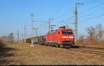 152 036-0 (Siemens ES64F) zieht bunt gemischte Fracht über die Leipziger Chaussee (B 6) in Halle (Saale) Richtung Abzweig Thüringer Bahn.

🧰 DB Cargo
🕓 21.3.2025 | 16:03 Uhr