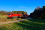 152 120 DB Cargo mit einem leeren Kohlezug bei Mimberg Richtung N�rnberg, 06.04.2022