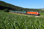 DB Cargo 152 053 mit einem Zug komplett Duvenbeck am 4 Juli 2026 bei Breitenfurt.