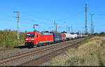 Dieser gemischte G�terzug f�hrt mit 152 103-8 (Siemens ES64F) Richtung Wei�enfels – erwischt wurde er in Gro�korbetha.
