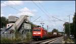 152 013 bringt am 02. September 2008 bei Forchheim (b Karlsruhe) einen gemischten Gterzug in Richtung Rastatt.