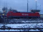 152 016-2 noch im DB Cargo Dress steht am Abend des 12.02.09 im Freiburger Gbf.