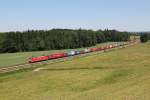 152 168 mit einem Containerzug am 16.06.2012 bei bersee.