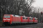 152 130 zog am 1.2.13 drei 151er durch Ratingen-Lintorf.