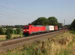 Die 152 016 mit einem KLV-Zug am 03.08.2013 unterwegs bei Felsheim.