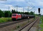 152 056-8 mit einem Kesselwagenzug Richtung Augsburg bei München-Langwied, 04.07.2013