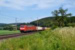 152 039-4 mit einem Containerzug am 04.07.2014 bei Salzderhelden. 