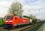 152 006 mit IKE 50249 (Lbeck Skandinavienkai–Ludwigshafen BASF) am 13.04.2007 in Laudenbach (Bergstrae)