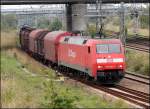 152 008-9 fhrt mit TEC45501 in den Hbf Stralsund ein.  (am 14.10.06) 