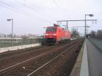 152 066-7 als Solo-Lok am 20.02.07 auf der Klner Sdbrcke.