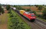 Am 22.08.2014 fuhr mir einem Containerzug die 152 165-7 bei Auggen auf der KBS 703 in Richtung Norden.