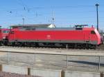 152 135-0 wartet am 25.03.07 in Wismar auf neue Aufgaben.