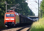152 131-9 DB kommt die Kohlscheider-Rampe hoch aus Richtung Neuss,Herzogenrath mit einem langen Audi-VW-Zug aus Osnabrück nach Kortenberg-Goederen(B) und fährt durch Kohlscheid und