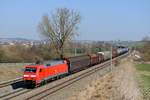 Wenig im Fokus der Eisenbahnfotografen stehen die Lokomotiven der Baureihe 152, die bei DB Schenker zuverlässig täglich tausende von Kilometern im Güterverkehr abspulen.