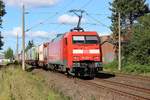 152 063-4 mit KLV-Zug aus Kiel am 05.09.2016 in Neumünster, in höhe BÜ Stoverweg.
