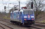 DB Cargo AG [D] mit ihrer  152 134-3  [NVR-Nummer: 91 80 6152 134-3 D-DB] am 29.03.23 Durchfahrt Bahnhof Saarmund.