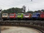 Die Werbelok Reihe (Noch ohne 185 389). 120 159 175 Jahre dt Eisenbahn,185 142 Edelweiss,152 005 Claas, 189 065 und 152 134 Albatros auf dem BW Fest Osnabrck am 19.9.10