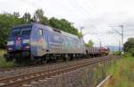 152 136-8 mit gemischtem Güterzug in Fahrtrichtung Süden. Aufgenommen bei Wehretal-Reichensachsen am 30.07.2013.