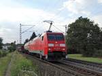 DB Cargo 152 081-6 mit gemischten Güterzug in Hanau West am 14.07.17