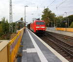152 108-7 DB kommt die Kohlscheider-Rampe hoch aus Richtung Mönchengladbach,Herzogenrath mit einem Audi-VW-Zug aus Osnabrück nach Kortenberg-Goederen(B) und fährt durch Kohlscheid in