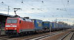 DB Cargo AG [D] mit  152 125-1  [NVR-Nummer: 91 80 6152 125-1 D-DB] und Taschenwagenzug Richtung Rostock am 15.01.20 Bf.
