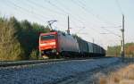 152 153 zog am 26.01.12 einen gemischten Güterzug durch Muldenstein Richtung Wittenberg.