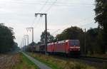 152 029-5 fuhr am 31.10.2012 mit einer 145 im Schlepp und einem gemischten Güterzug von Osnabrück nach Emden, hier in Eisinghausen.