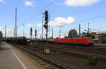 152 083-2,152 052-7 beide von DB fahren mit einem langen Ölzug aus Antwerpen-Petrol(B) nach Basel(CH) bei der Ausfahrt aus Aachen-West und fahren in Richtung