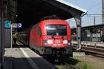 182 022-4 hat mit dem RE 1 aus Magdeburg Hbf.