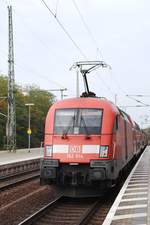 POTSDAM, 26.10.2017, 182 014 als RE1 nach Brandenburg (Havel) im Bahnhof Park Sanssouci