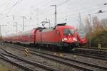 182 022-4 mit RE 92586 von Oranienburg nach Rostock Hbf bei der Einfahrt im Rostocker Hbf.10.11.2017