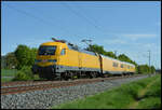 DB Netz Instandhaltung 182 536 (NVR: 91 80 6182 536-3 D-DB) mit dem RAILab2 Messwagen  Fahrwegmessung  (D-DBMP 63 80 99-94 003-0 Dienstmz) und Steuerwagen (D-DB 99 80 93-60 009-1 Dienst mzf) am 28.04.2025 bei Thüngersheim im Maintal. 
